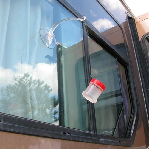 14) Tiny Feeders for the Tiny House Dwellers